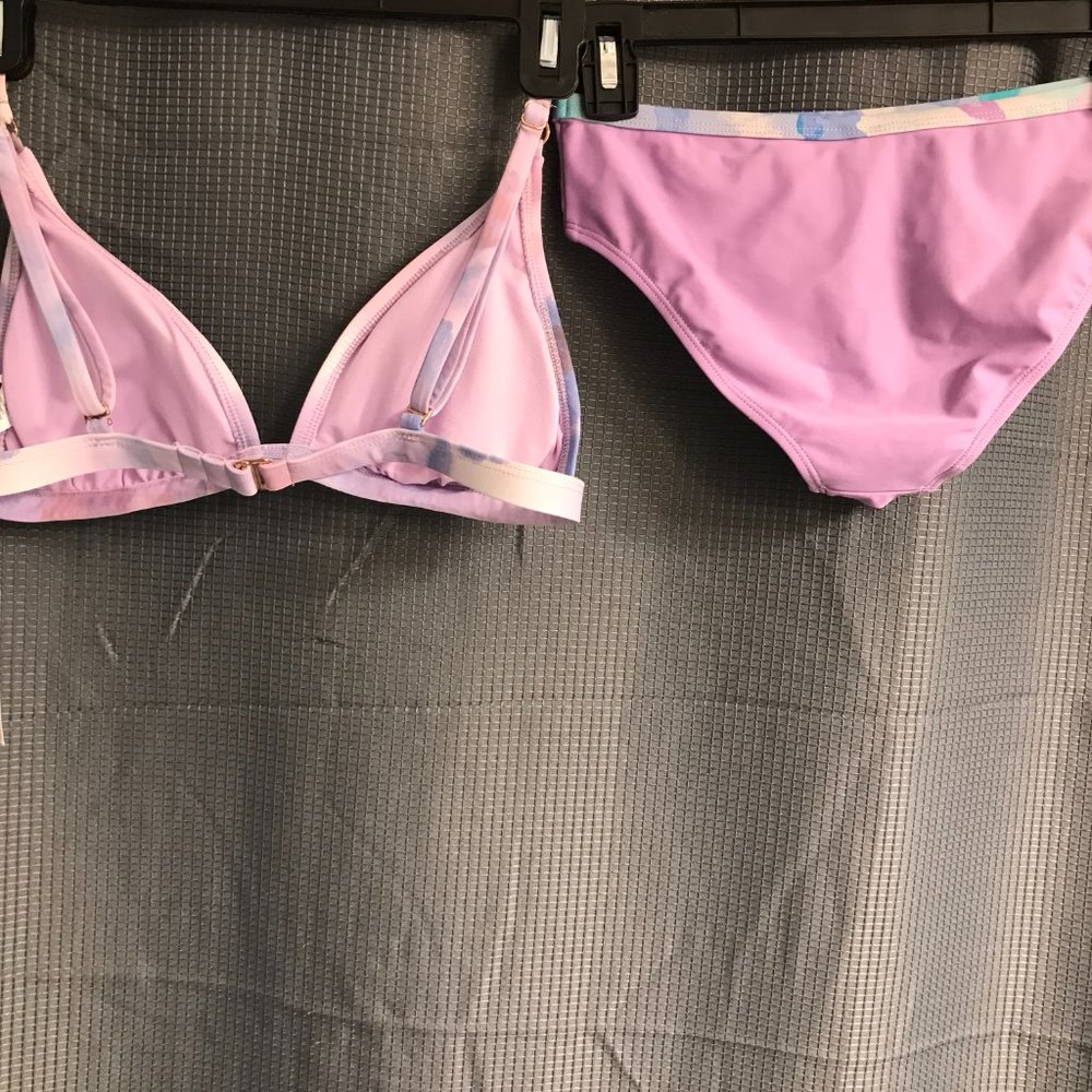NEW BIKINI - Picture 2 of 5